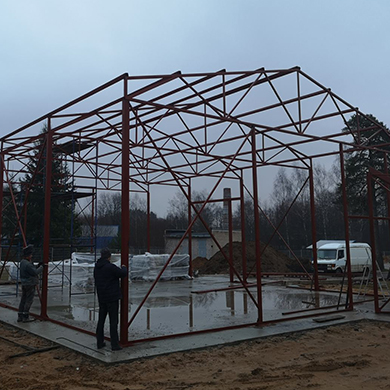 Каркас производственного ангара 12х16м под зашивку сэндвич-панелями